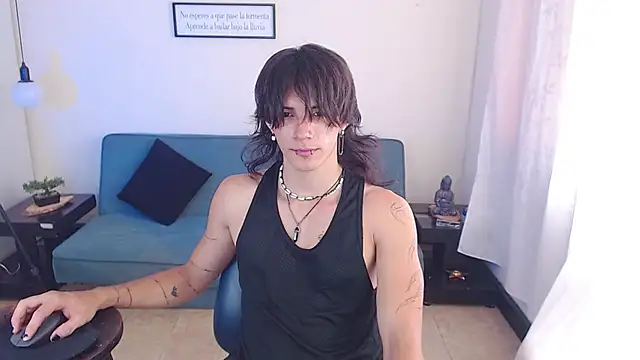 Snapshot of andreey50 chatting on March 21, 7:57 pm andreey50 online show from March 21, 7:57 pm