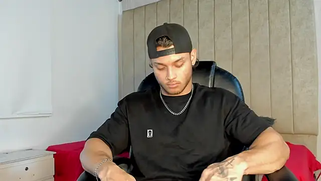 jeicob gagnon online show from October 5, 6:01 am