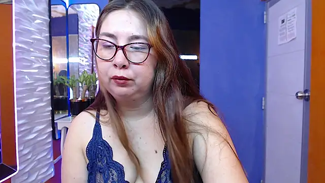 chloe prg online show from February 21, 1:11 pm