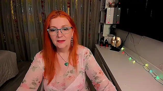 Snapshot of Fire-Fox-One chatting on March 15, 7:16 pm Fire-Fox-One online show from March 15, 7:16 pm