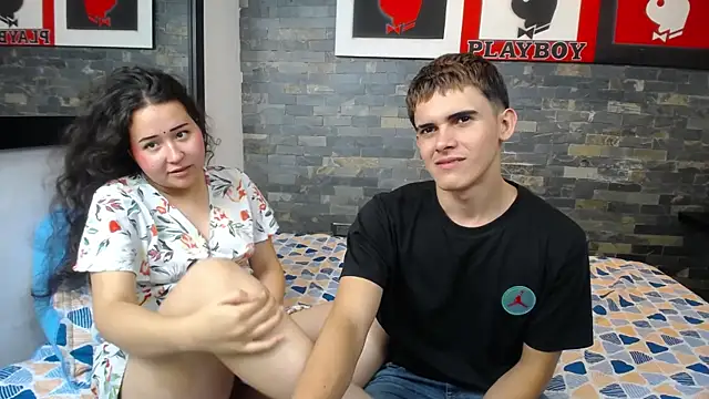 Snapshot of Gurvinder_1 chatting on March 13, 2:33 pm Gurvinder 1 online show from March 13, 2:33 pm