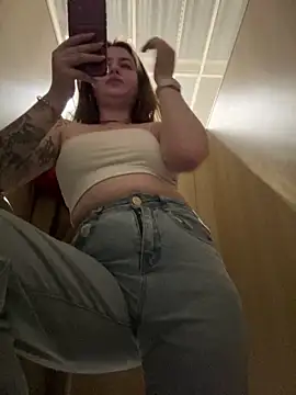 MayaMystic online show from March 11, 6:19 pm