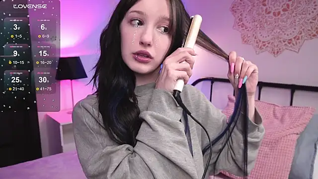 Snapshot of Lissa_Meow_ chatting on January 25, 6:55 am Lissa Meow online show from January 25, 6:55 am
