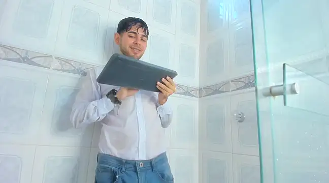 Samir bear online show from January 24, 3:45 pm