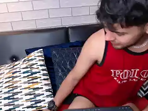 Samir bear online show from January 29, 3:15 pm