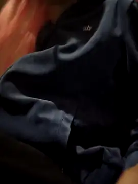 carmelbbyx22 online show from April 3, 4:05 pm