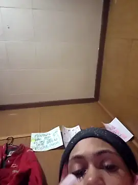 carmelbbyx22 online show from April 6, 2:31 am