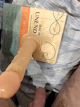 Snapshot of LeoSubLifestyle4You chatting on January 2, 3:40 pm LeoSubLifestyle4You online show from January 2, 3:40 pm