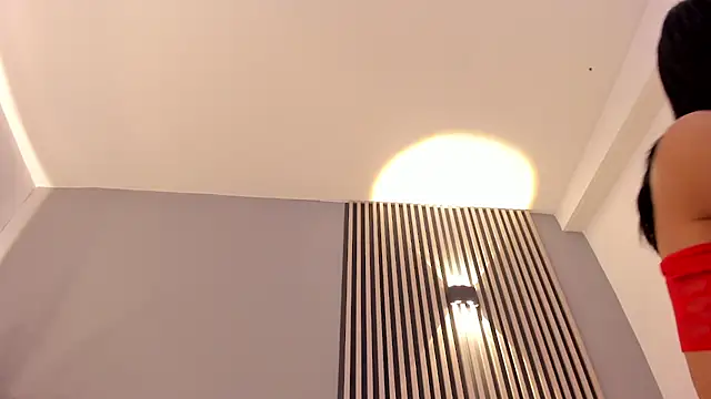 BrithanySummer online show from December 3, 4:42 am