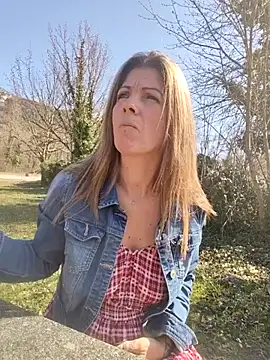 sansan2411 online show from March 2, 12:45 pm