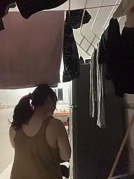 Ema kraus online show from March 17, 2:16 am