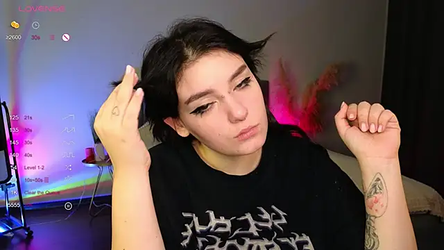 YumiYammy online show from December 30, 1:26 am