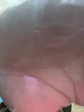 Snapshot of rickzinnxz chatting on October 1, 9:32 pm rickzinnxz online show from October 1, 9:32 pm