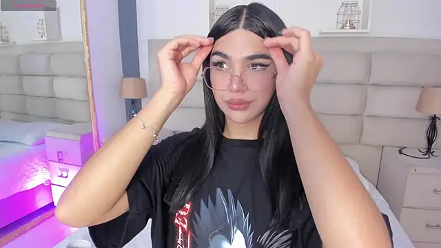 RoseCassie online show from October 11, 1:42 pm