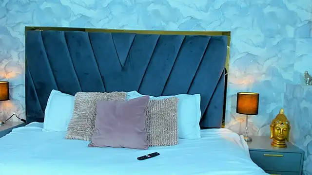 Snapshot of AinaraJimenez chatting on January 31, 3:30 am AinaraJimenez online show from January 31, 3:30 am