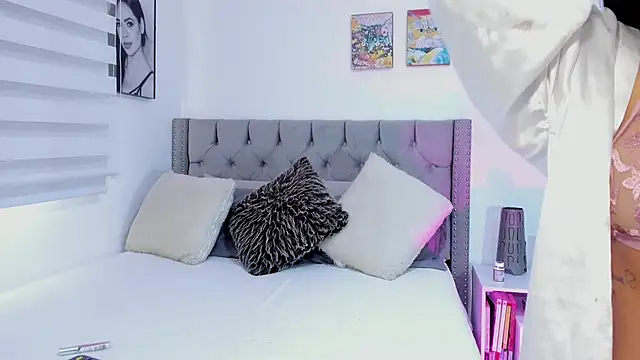 Sara Leblanc online show from January 17, 4:36 pm