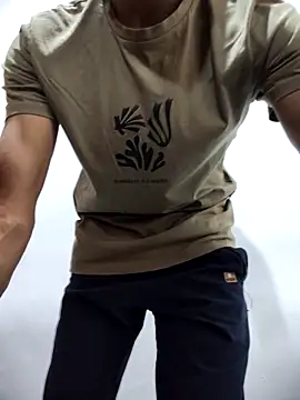 Snapshot of Treccy_91 chatting on October 12, 6:45 am Treccy 91 online show from October 12, 6:45 am