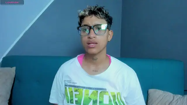 Dominick jones online show from March 14, 6:39 pm