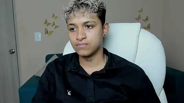 Dominick jones online show from September 18, 9:17 pm