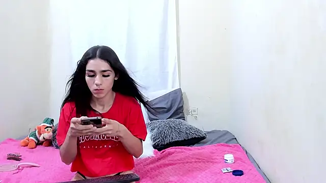 Mariana 16  online show from January 29, 10:32 pm