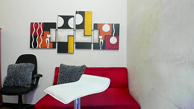 Mariana 16  online show from February 6, 8:23 pm