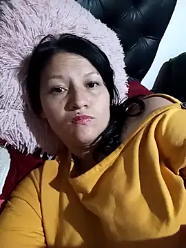 Snapshot of kattia_bk chatting on December 23, 11:28 pm kattia bk online show from December 23, 11:28 pm