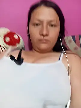 Snapshot of kattia_bk chatting on January 22, 12:48 am kattia bk online show from January 22, 12:48 am