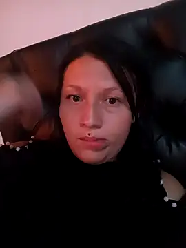 Snapshot of kattia_bk chatting on March 3, 10:31 pm kattia bk online show from March 3, 10:31 pm