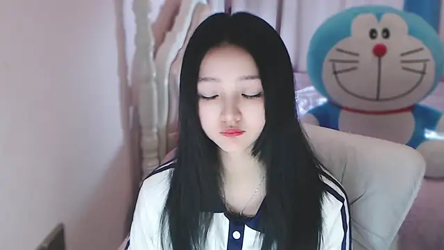 xiao-xiao-D online show from February 18, 7:54 am