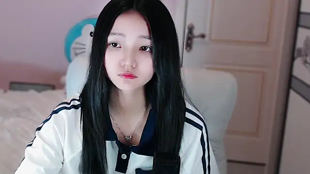 xiao-xiao-D online show from March 2, 2:21 pm