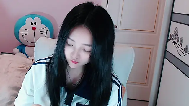 xiao-xiao-D online show from March 3, 3:31 pm