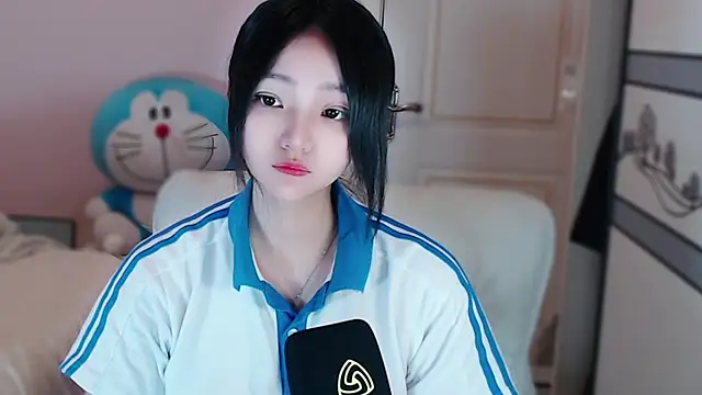 xiao-xiao-D online show from March 13, 11:19 am