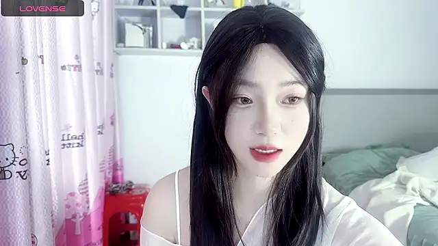 AAXIAO-BAO online show from February 10, 12:50 pm