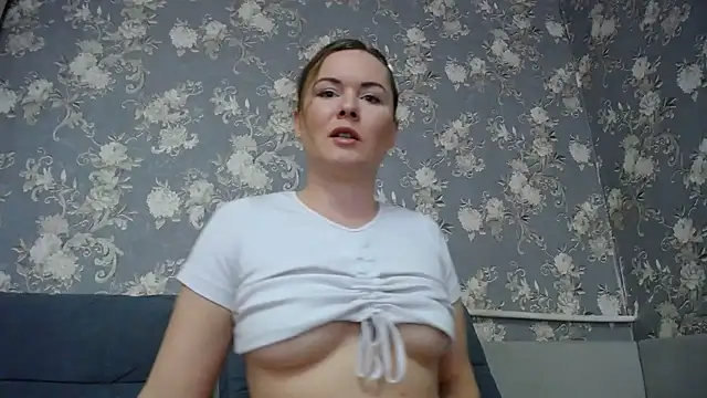  Miss Vanilla  online show from March 11, 7:15 am