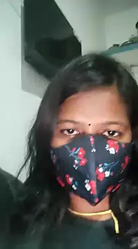 Snapshot of Tamil_Sanjana_ chatting on January 6, 3:08 pm Tamil Sanjana  online show from January 6, 3:08 pm