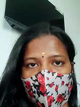 Snapshot of Tamil_Sanjana_ chatting on January 9, 6:06 am Tamil Sanjana  online show from January 9, 6:06 am