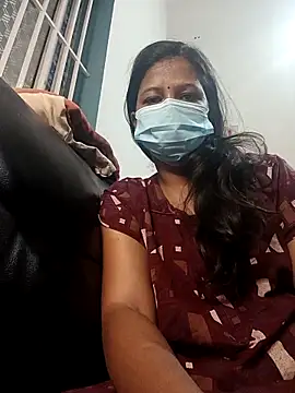 Snapshot of Tamil_Sanjana_ chatting on February 22, 1:51 am Tamil Sanjana online show from February 22, 1:51 am