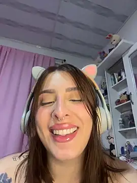 Alissonroses online show from January 3, 5:06 am