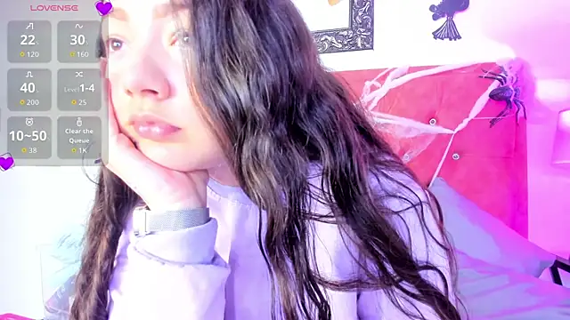 Samantha Good online show from October 22, 12:38 pm