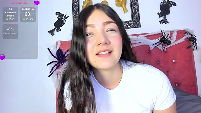 Samantha Good online show from October 24, 12:34 pm