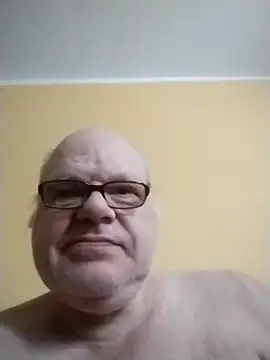 Snapshot of jk6t chatting on February 1, 1:42 pm jk6t online show from February 1, 1:42 pm