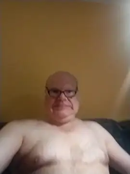 Snapshot of jk6t chatting on February 2, 11:25 pm jk6t online show from February 2, 11:25 pm