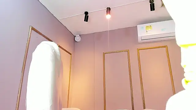 PerlaPreciosa online show from January 10, 4:03 am