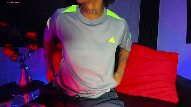 JhonyMiller  online show from September 29, 8:02 pm