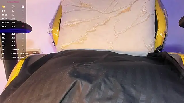 JhonyMiller  online show from April 12, 8:52 am