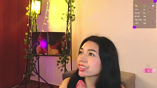 Snapshot of Sweet_Nyx chatting on February 10, 8:10 pm Sweet Nyx online show from February 10, 8:10 pm