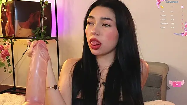 Snapshot of Sweet_Nyx chatting on March 10, 11:27 pm Sweet Nyx online show from March 10, 11:27 pm