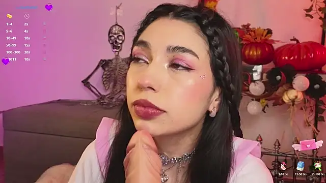 Snapshot of Sweet_Nyx chatting on October 19, 4:35 am Sweet Nyx online show from October 19, 4:35 am