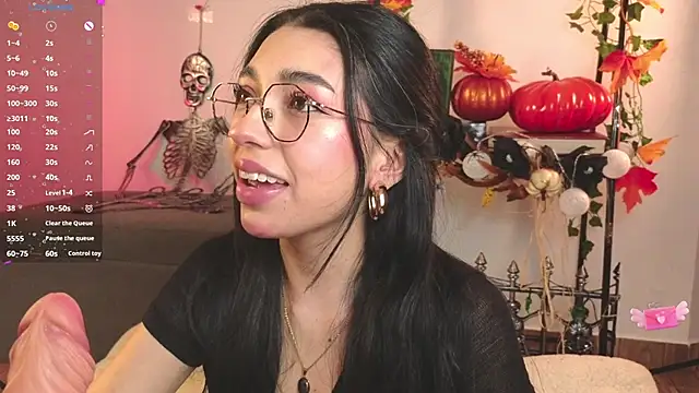 Snapshot of Sweet_Nyx chatting on October 30, 10:21 pm Sweet Nyx online show from October 30, 10:21 pm