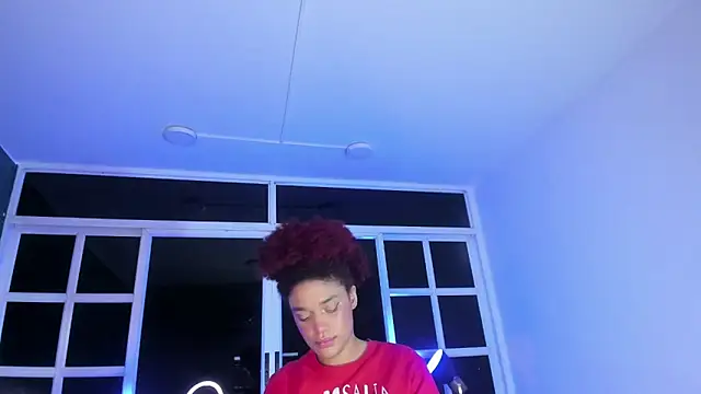 loladupont online show from March 30, 3:07 am